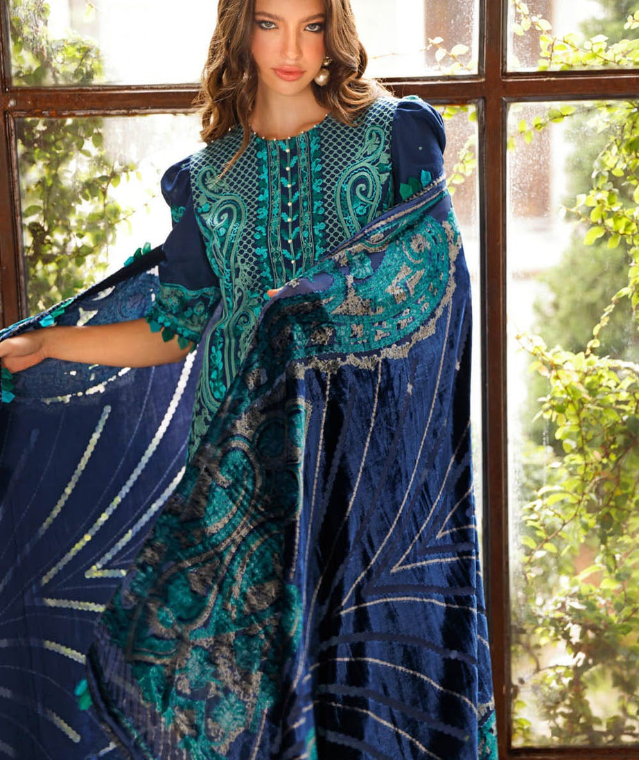 Gul Ahmed Winter Collection`22 WV#22001