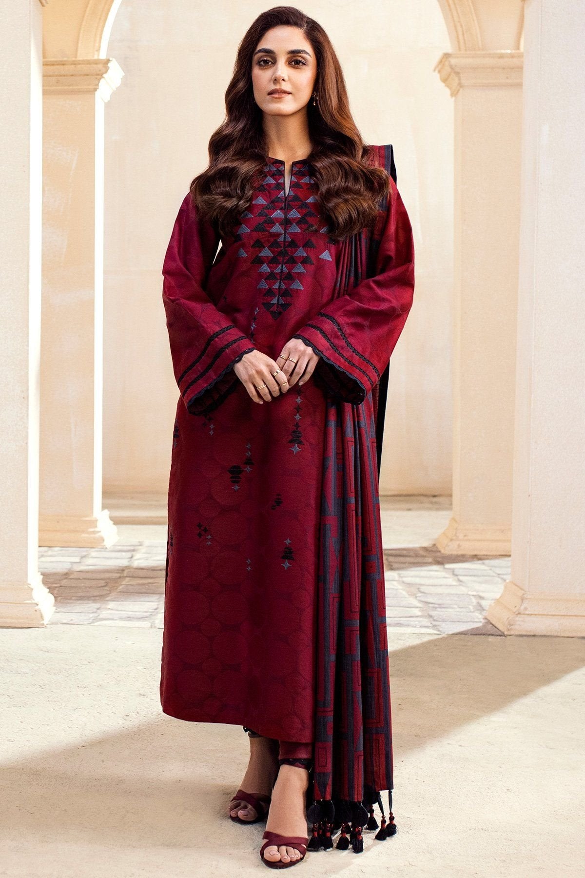 Al-Karam Winter Collection`22 FW#13.1 Maroon