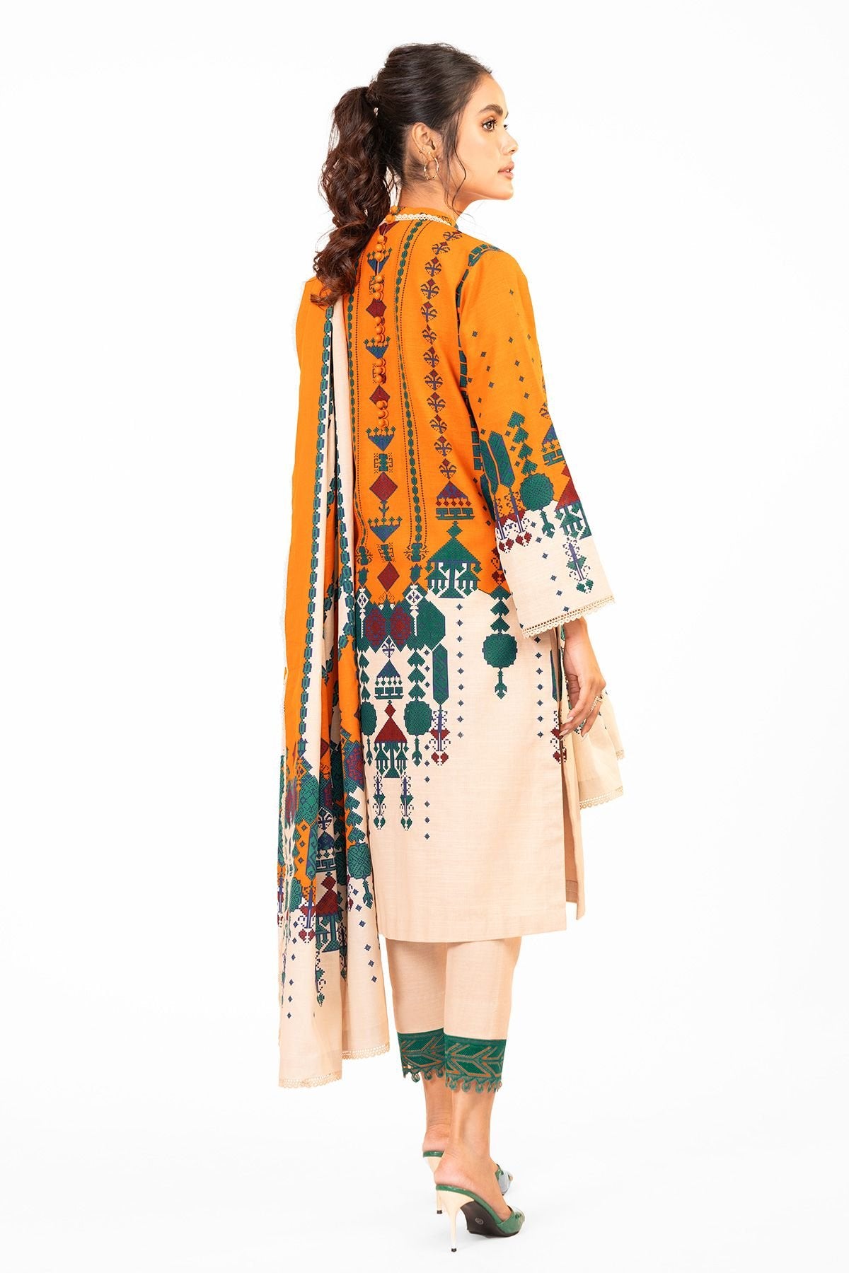 Al-Karam Winter Collection`22 FW#25 YELLOW