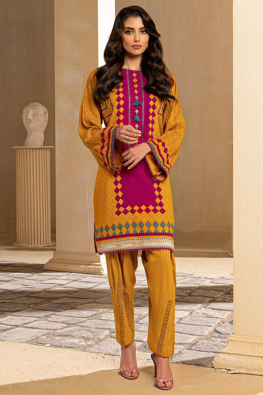 Al-Karam Winter Collection`22 FW#40.1 YELLOW