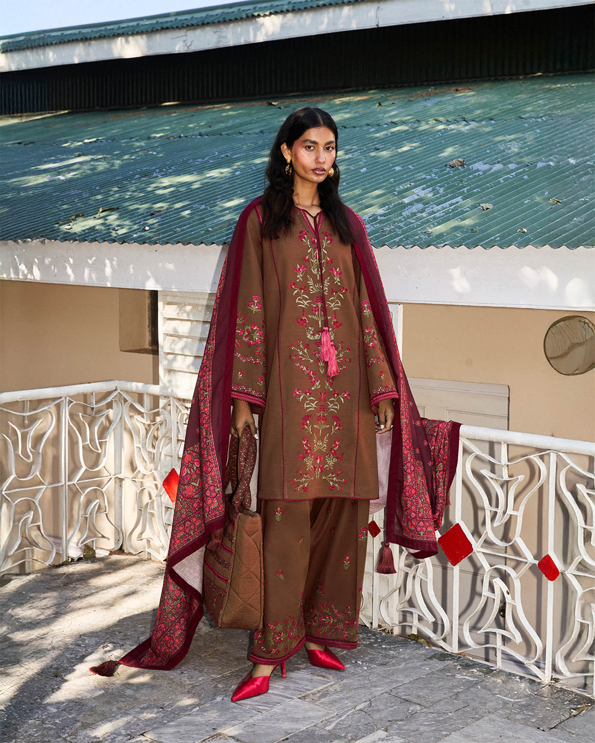 Jugnu By Hussain Rehar Autumn Winter`24 (Hazel)