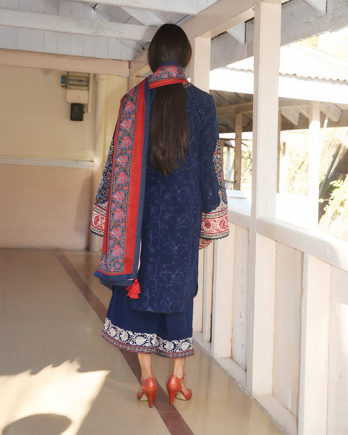 Jugnu By Hussain Rehar Autumn Winter`24 (Fable)