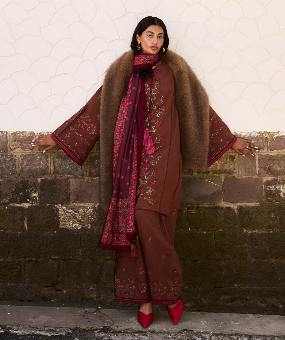Jugnu By Hussain Rehar Autumn Winter`24 (Hazel)