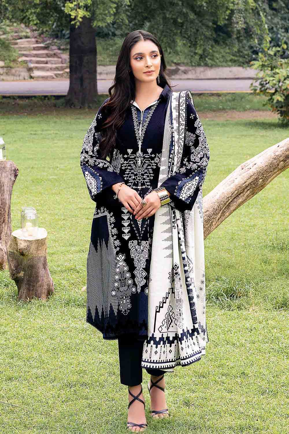 Gul Ahmed Winter Collection`22 TK#22004-A