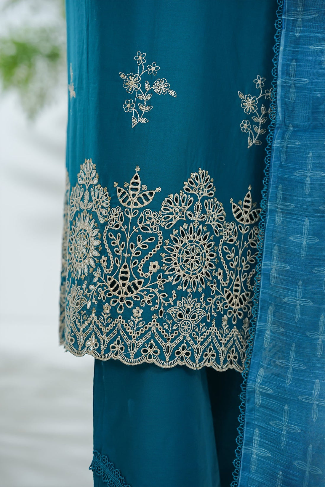 Aifa Eidmilan Emb Lawn'26 EM#26302