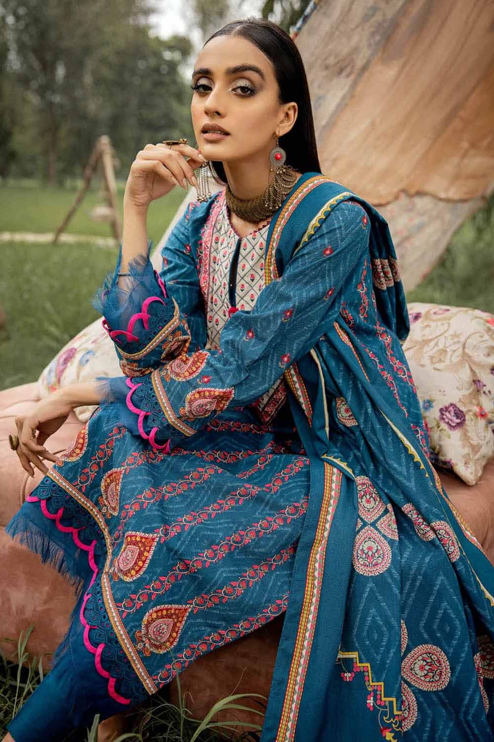 Gul Ahmed Winter Collection`22 K#22053