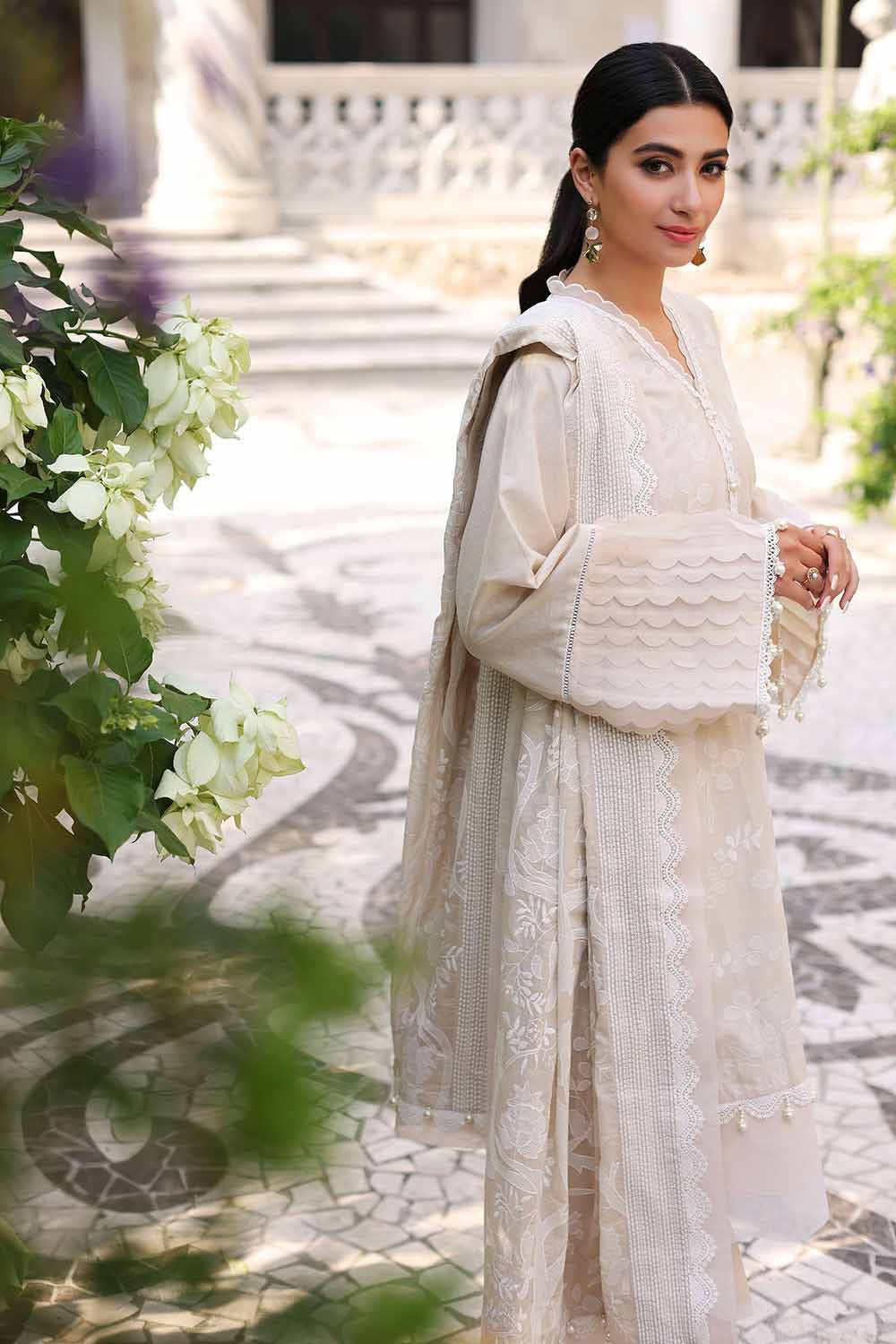 Gul Ahmed Lawn`23 CL#32142 A