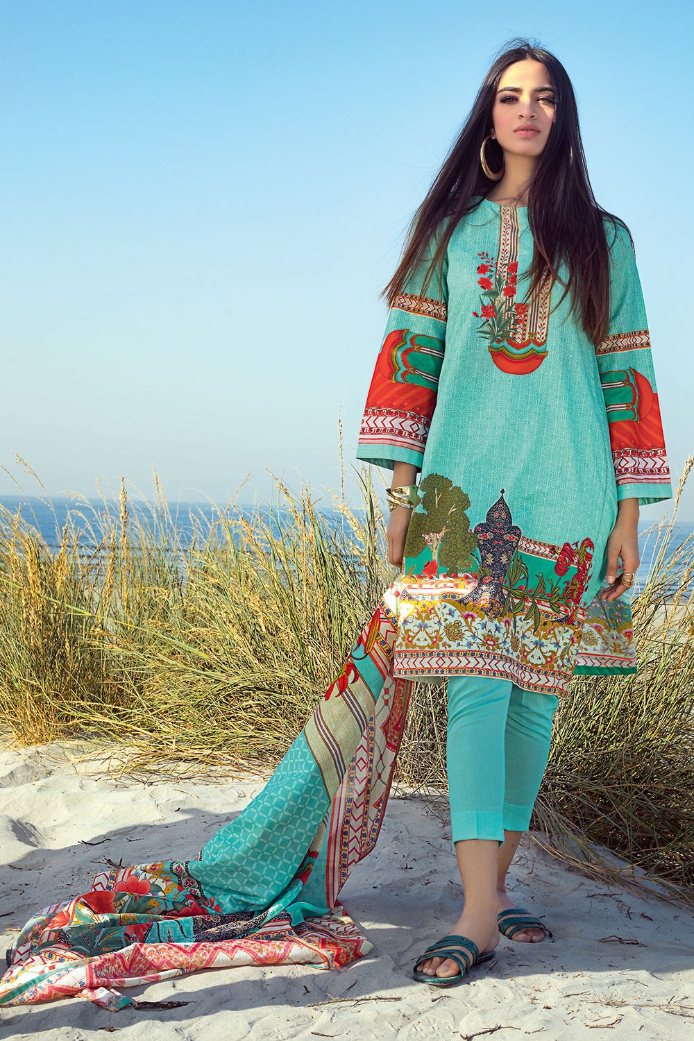 Gul Ahmed Emb Lawn'21 CL-1252 B