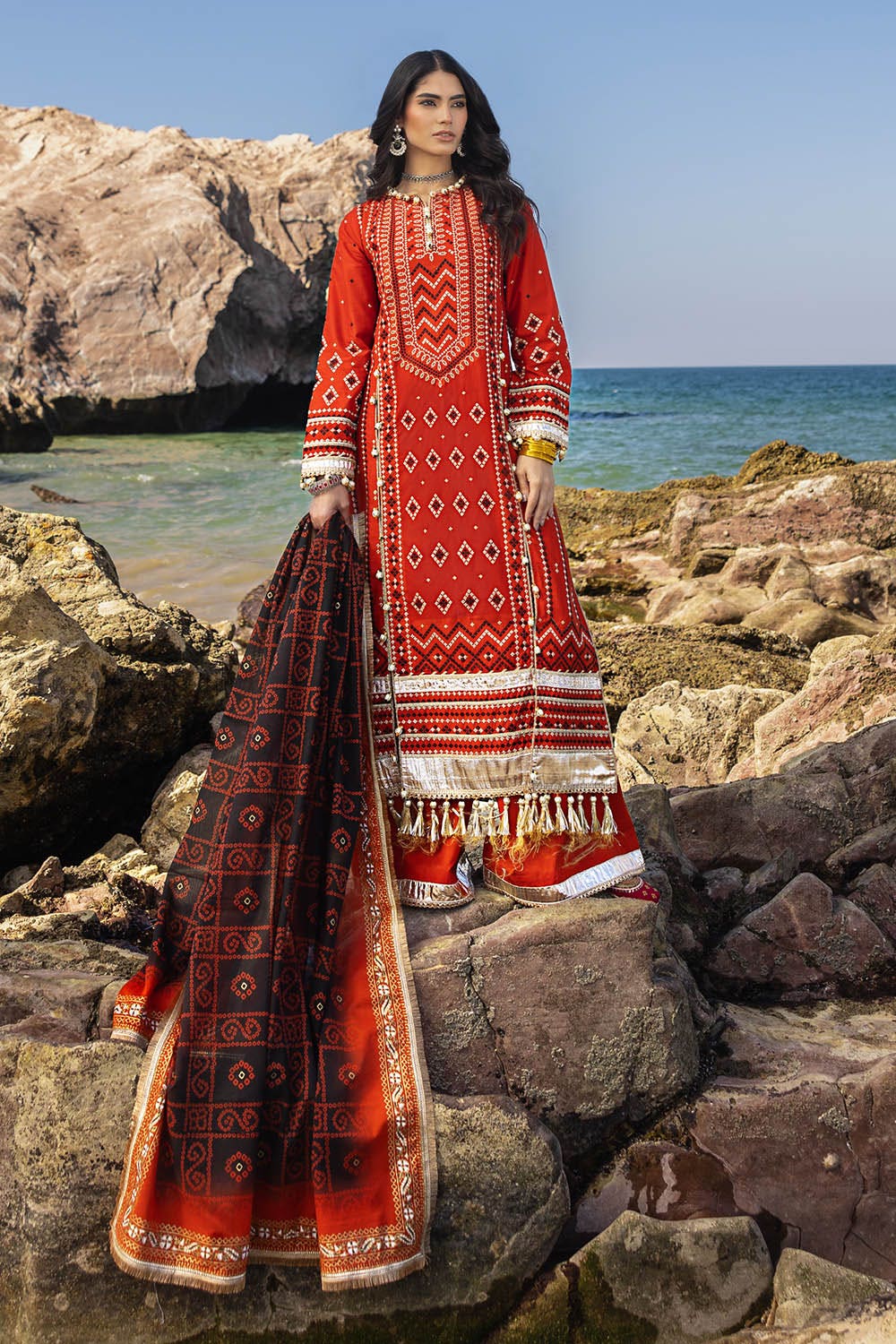 Gul Ahmed Summer Lawn'25 CL#52443-A