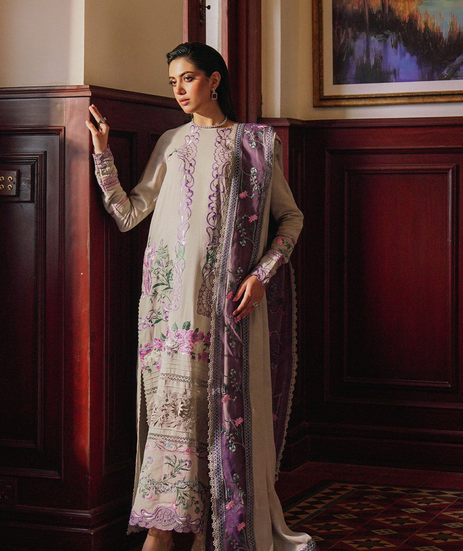 Saira Rizwan Winter`23 D#7 (Zhalay)