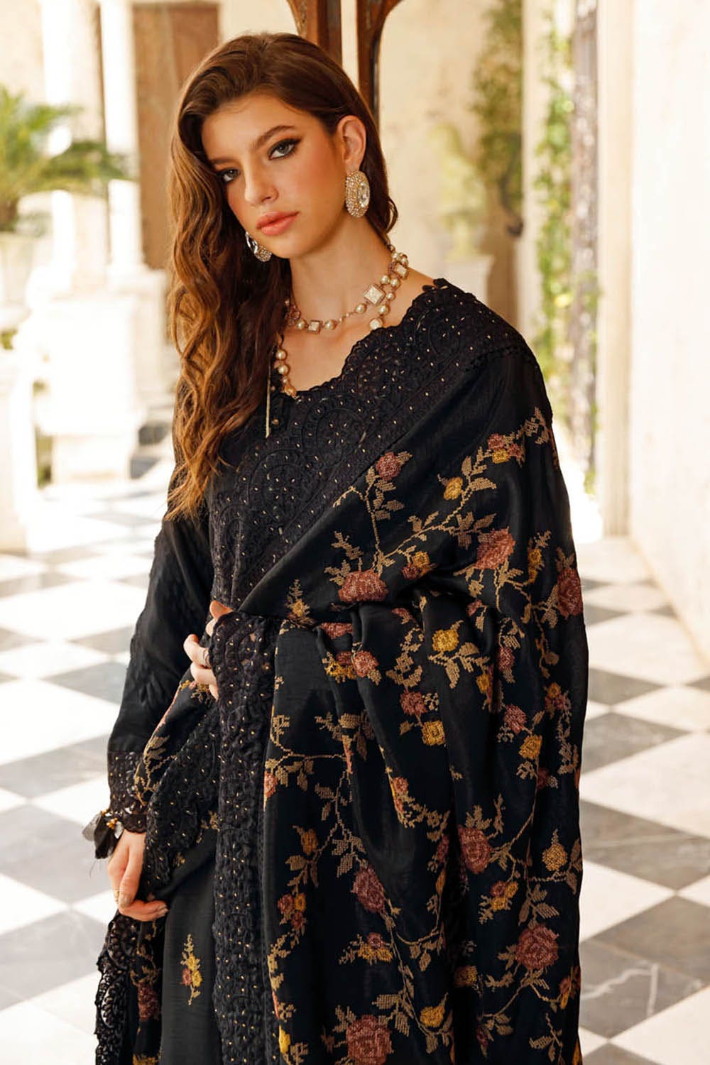 Gul Ahmed Winter Collection`22 RW#22001