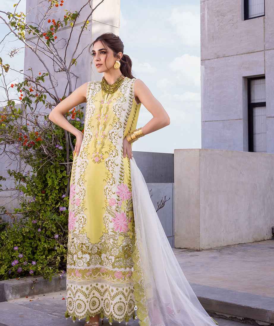 Saira Rizwan Luxury Lawn`24 (TIFFANY)