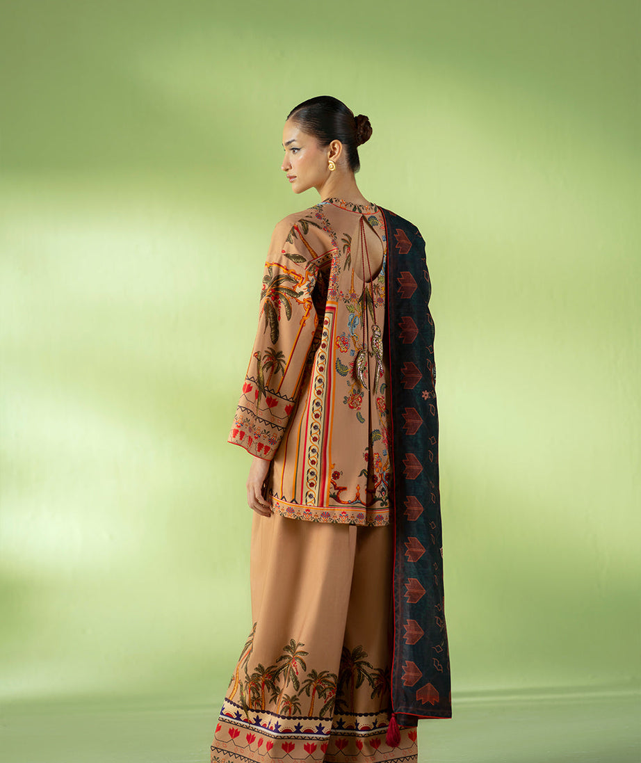 Saira Rizwan Joolie Prints`25 D#05