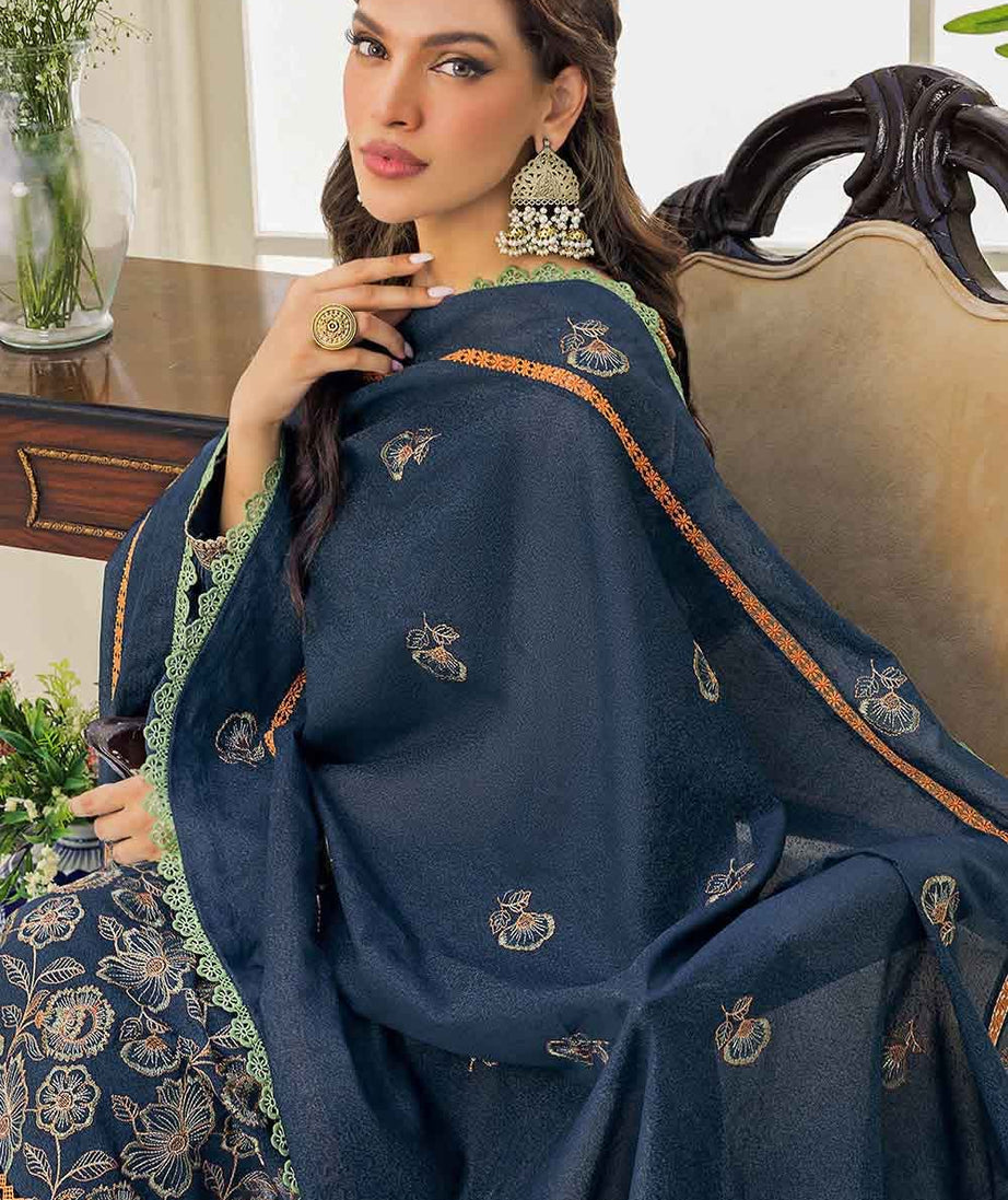 Gul Ahmed Winter Collection`22 AY#22006