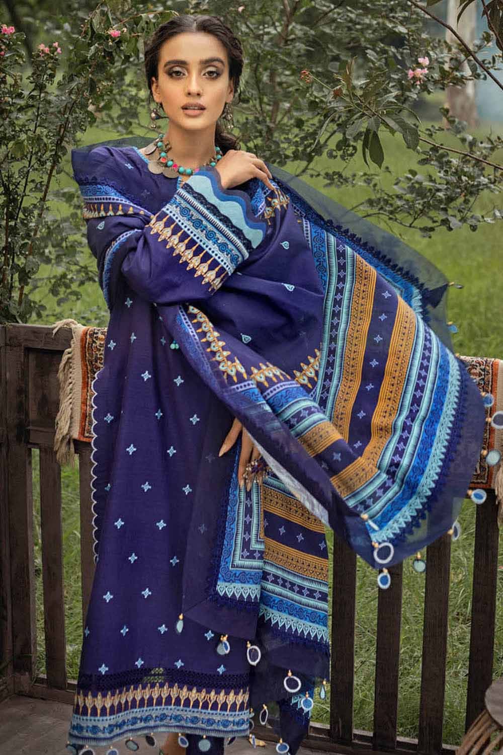 Gul Ahmed Winter Collection`22 K#22054
