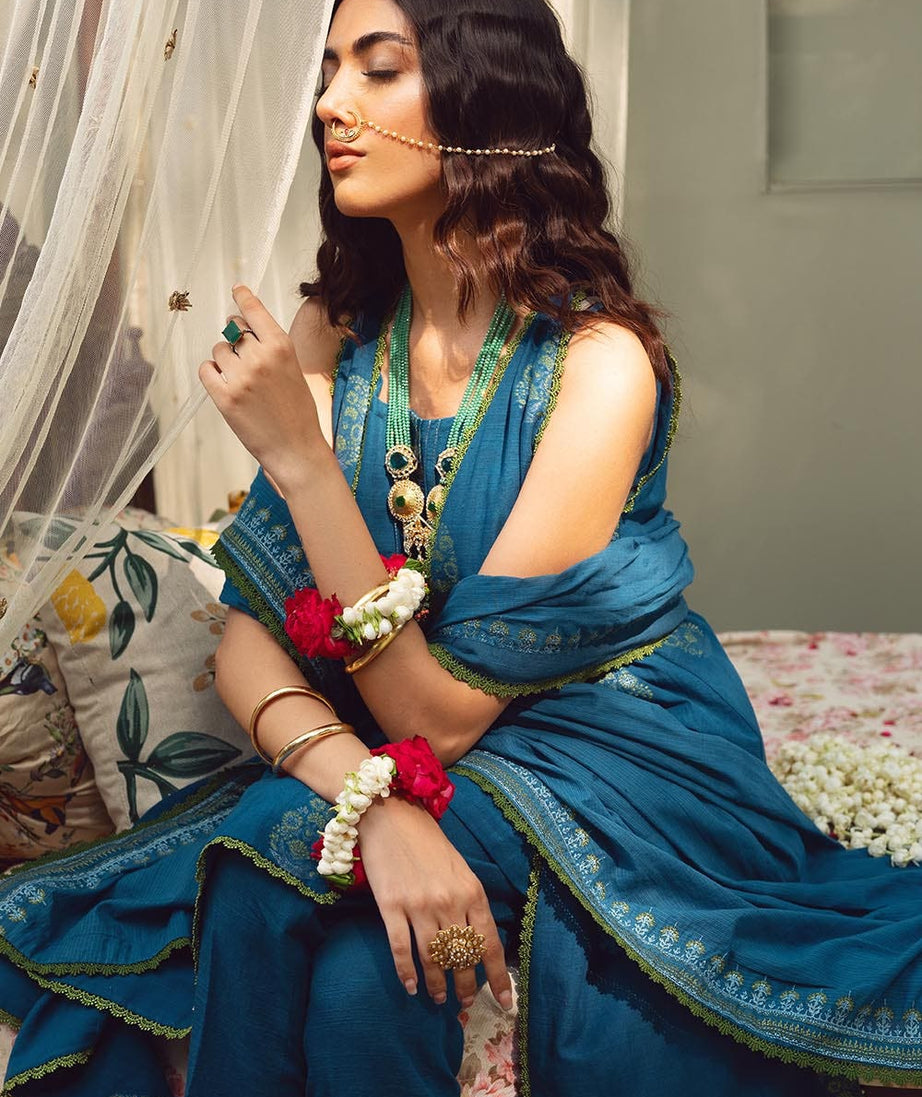 Gul Ahmed Winter Collection`22 MJ#22068