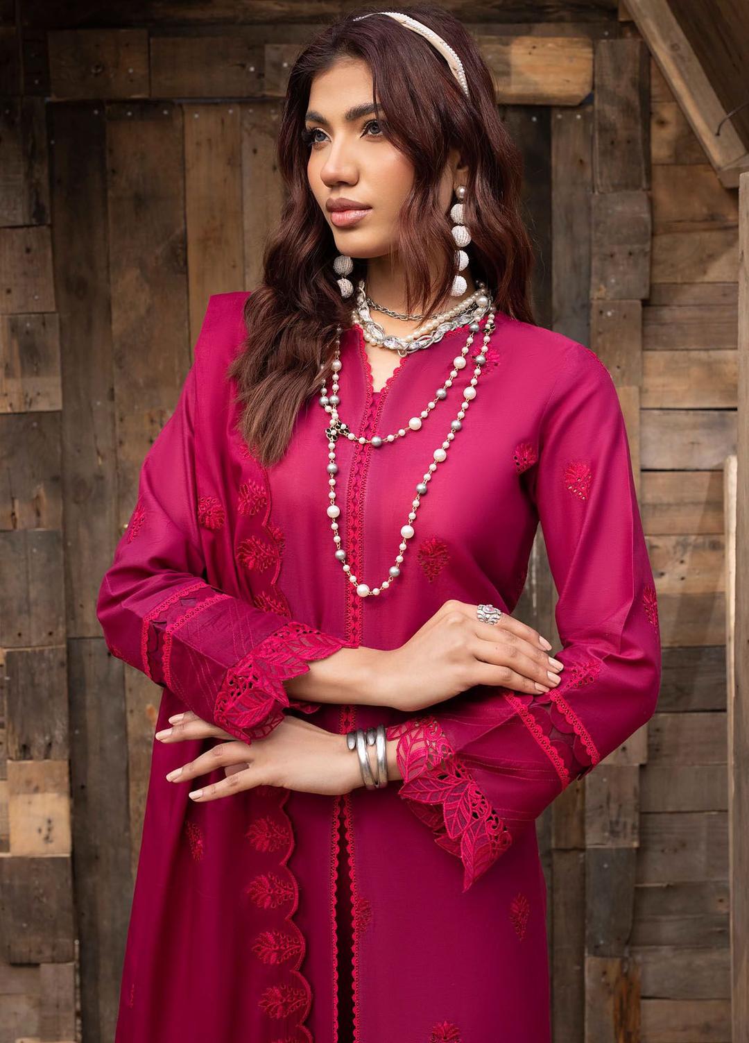 Mahnur Mehru Lawn'24 D#01