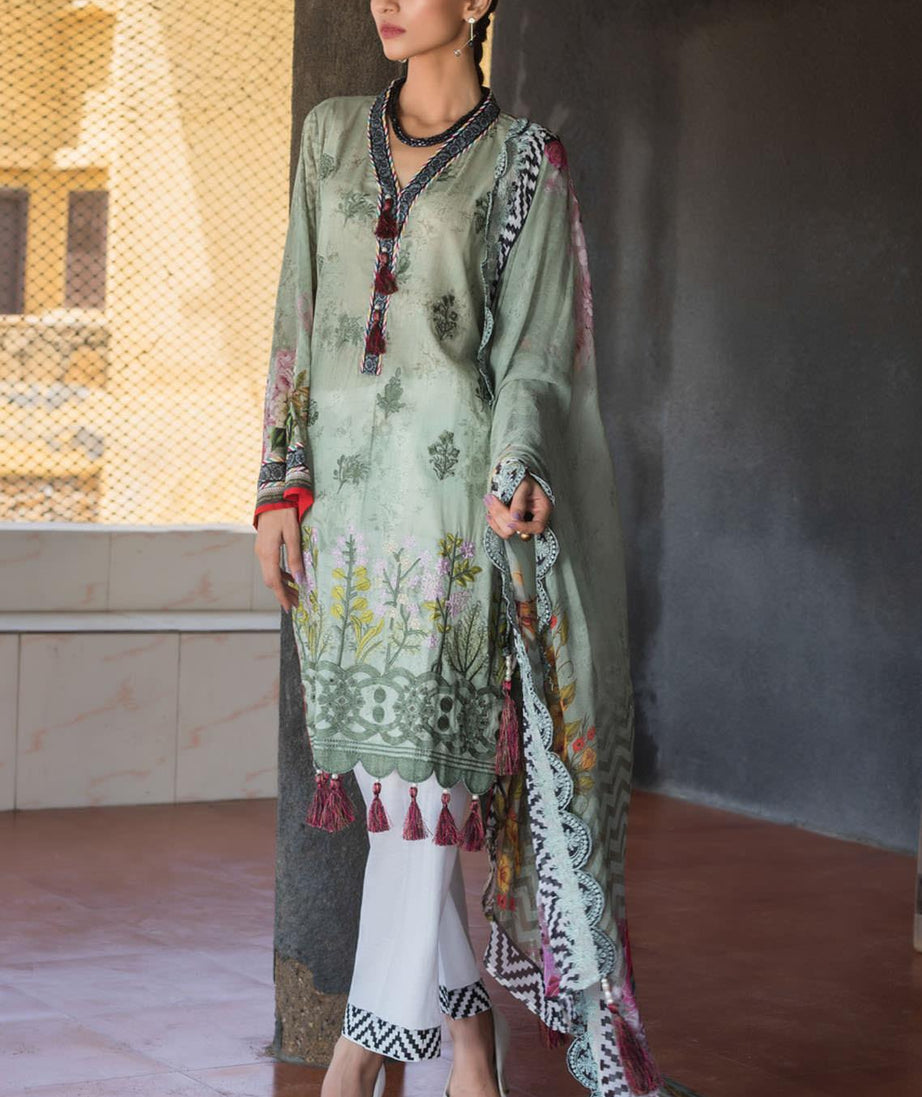 Iman Embroidered Lawn`21 D#10