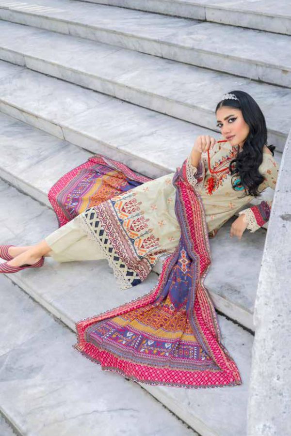 Banafsheh Riwaj Lawn`24 BNR#109