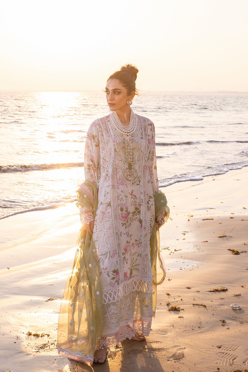 Saira Rizwan Luxury Lawn`24 (AKOYA)