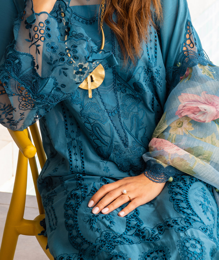 Saira Rizwan Luxury Lawn`24 (SAPPHIRE)