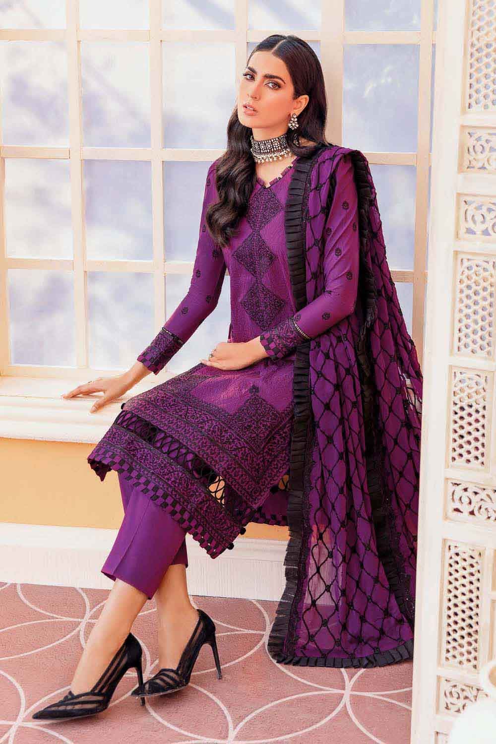 Gul Ahmed Summer'22 PM-406