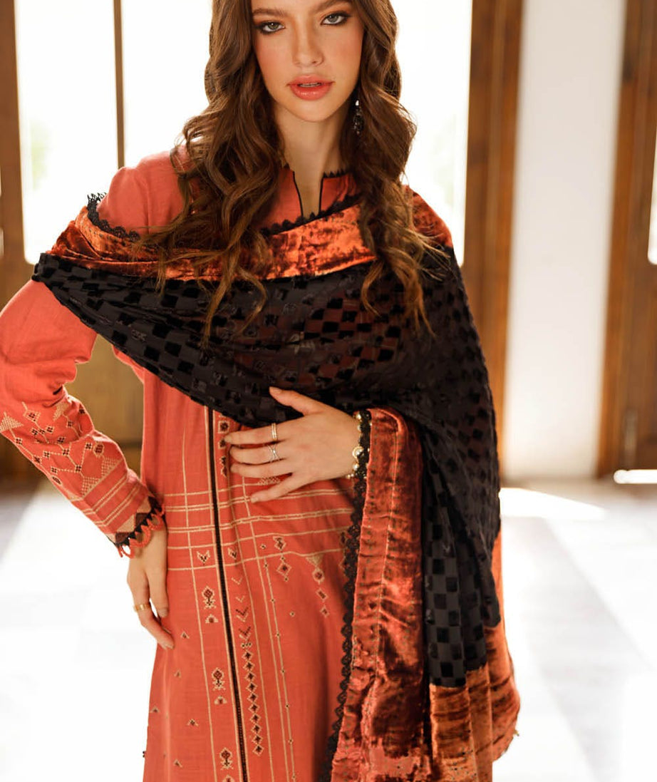 Gul Ahmed Winter Collection`22 BVL#22001