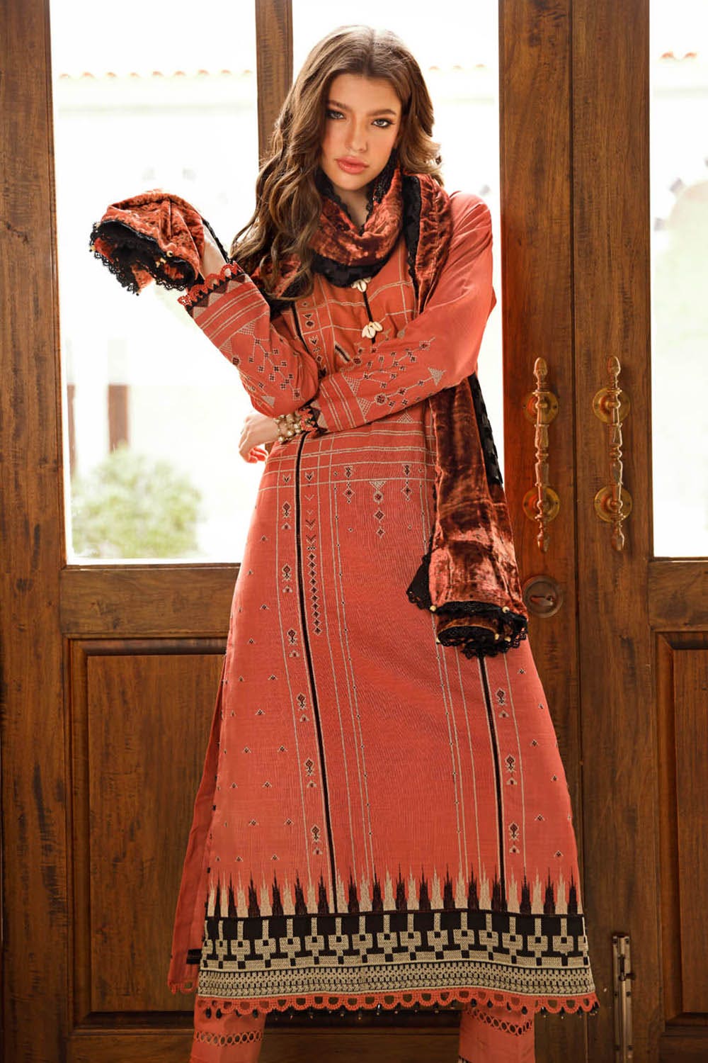 Gul Ahmed Winter Collection`22 BVL#22001