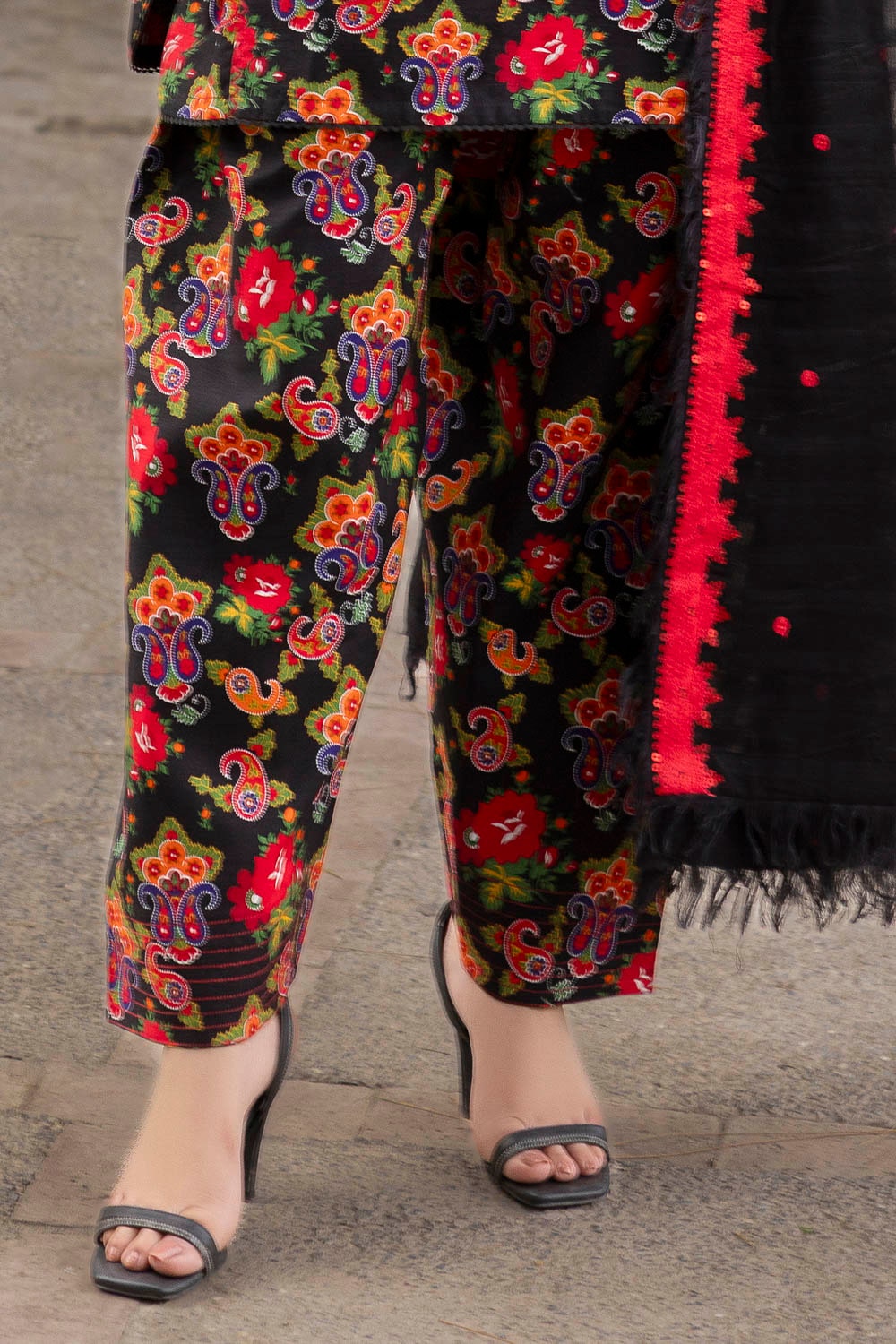 Gul Ahmed W/Essentials`25 K#52010