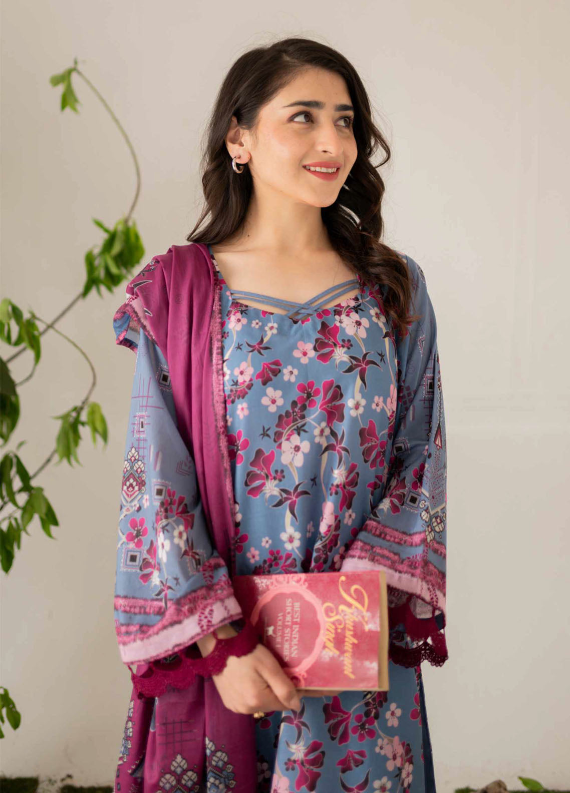 Rashid Kaira Emb Lawn`24 D#8693