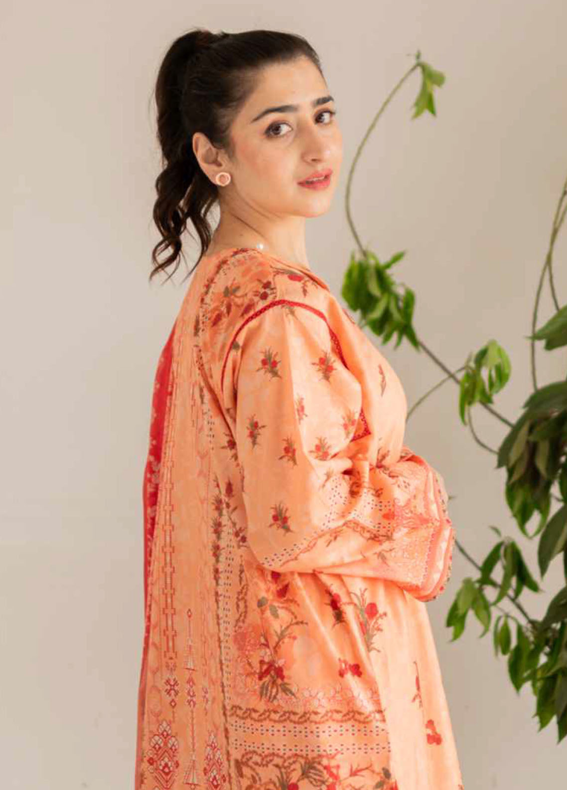 Rashid Kaira Emb Lawn`24 D#8694