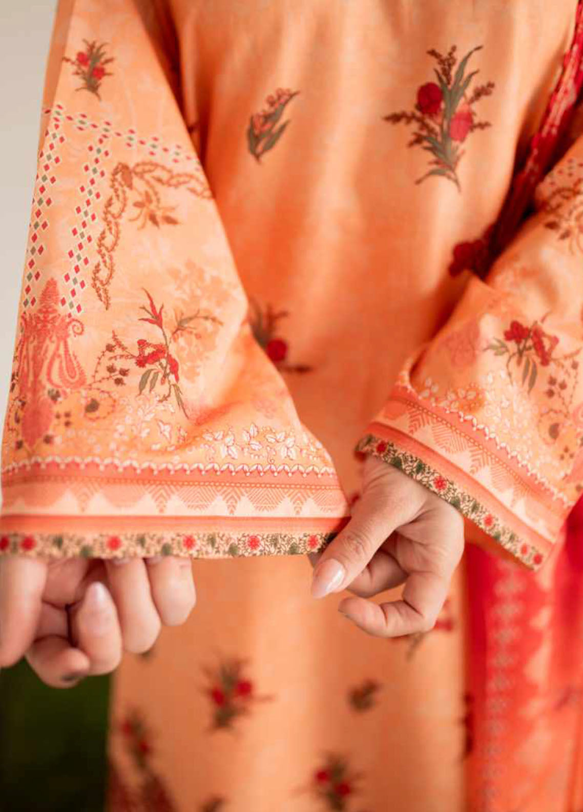 Rashid Kaira Emb Lawn`24 D#8694