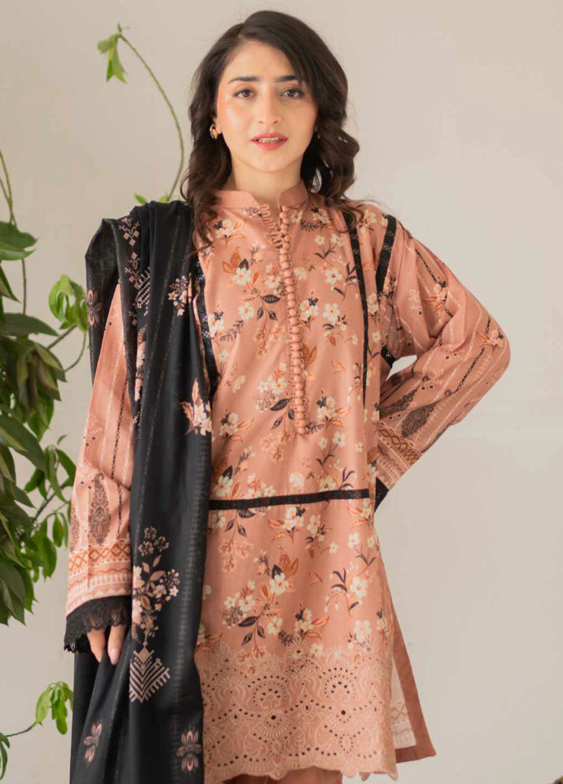 Rashid Kaira Emb Lawn`24 D#8700