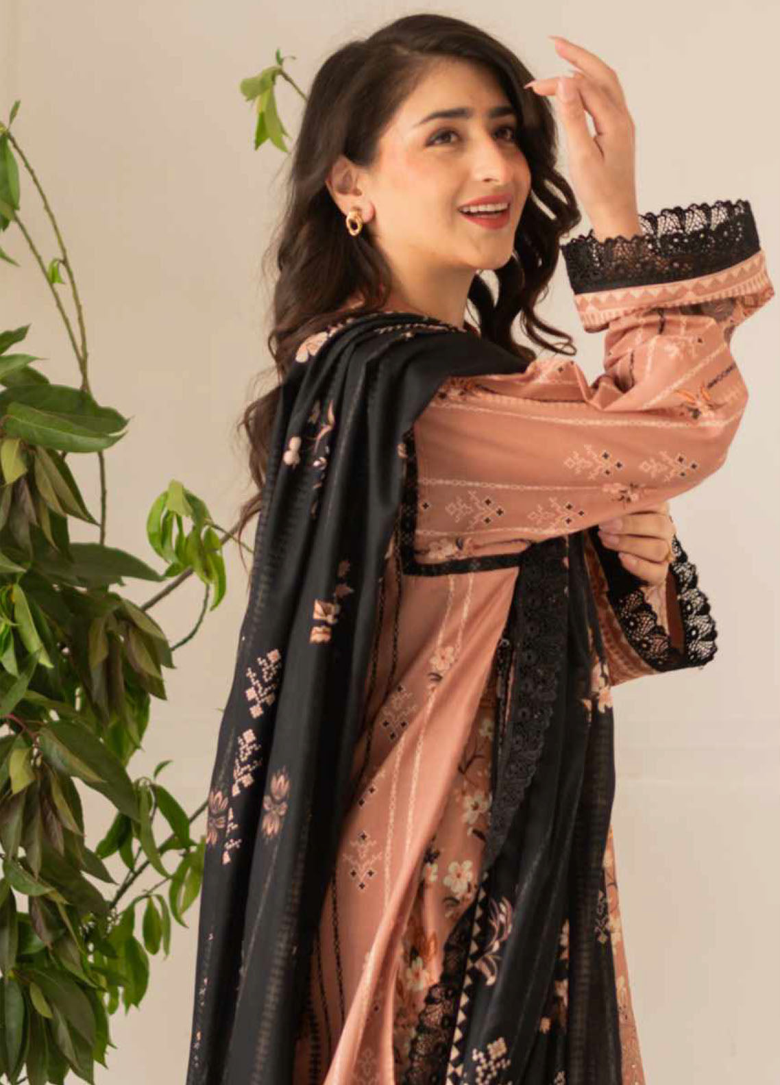 Rashid Kaira Emb Lawn`24 D#8700