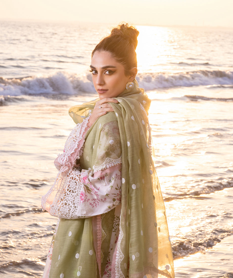 Saira Rizwan Luxury Lawn`24 (AKOYA)