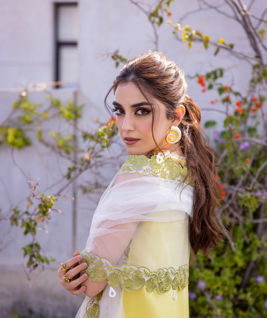 Saira Rizwan Luxury Lawn`24 (TIFFANY)