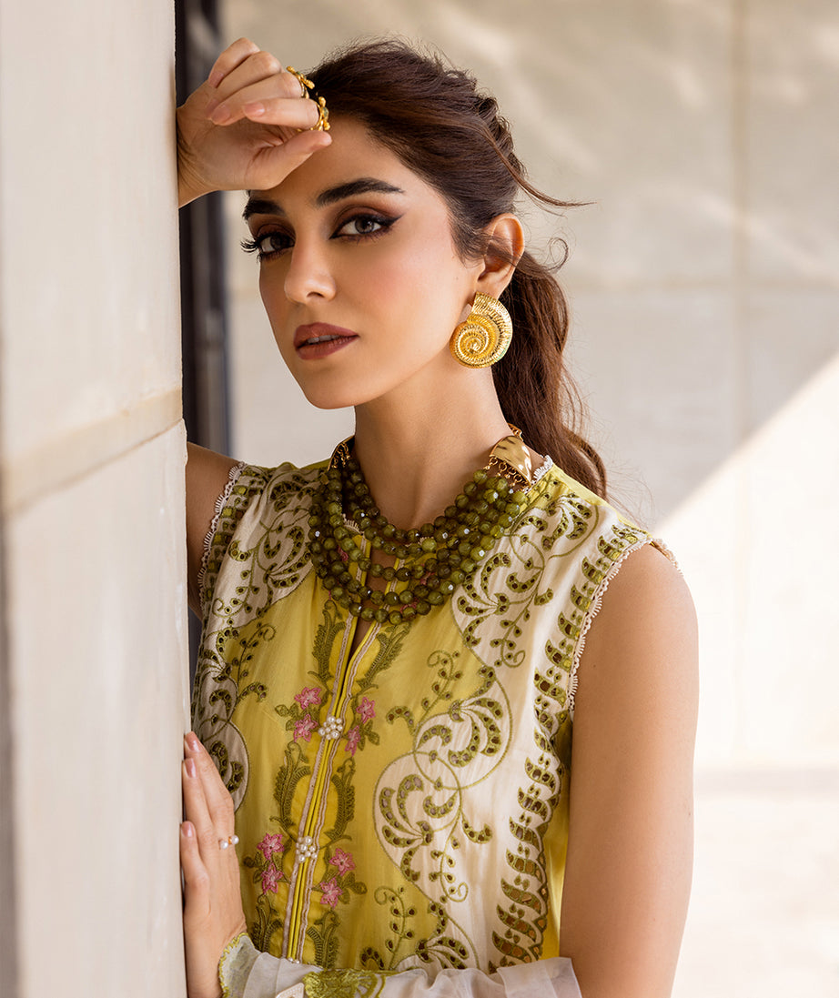 Saira Rizwan Luxury Lawn`24 (TIFFANY)