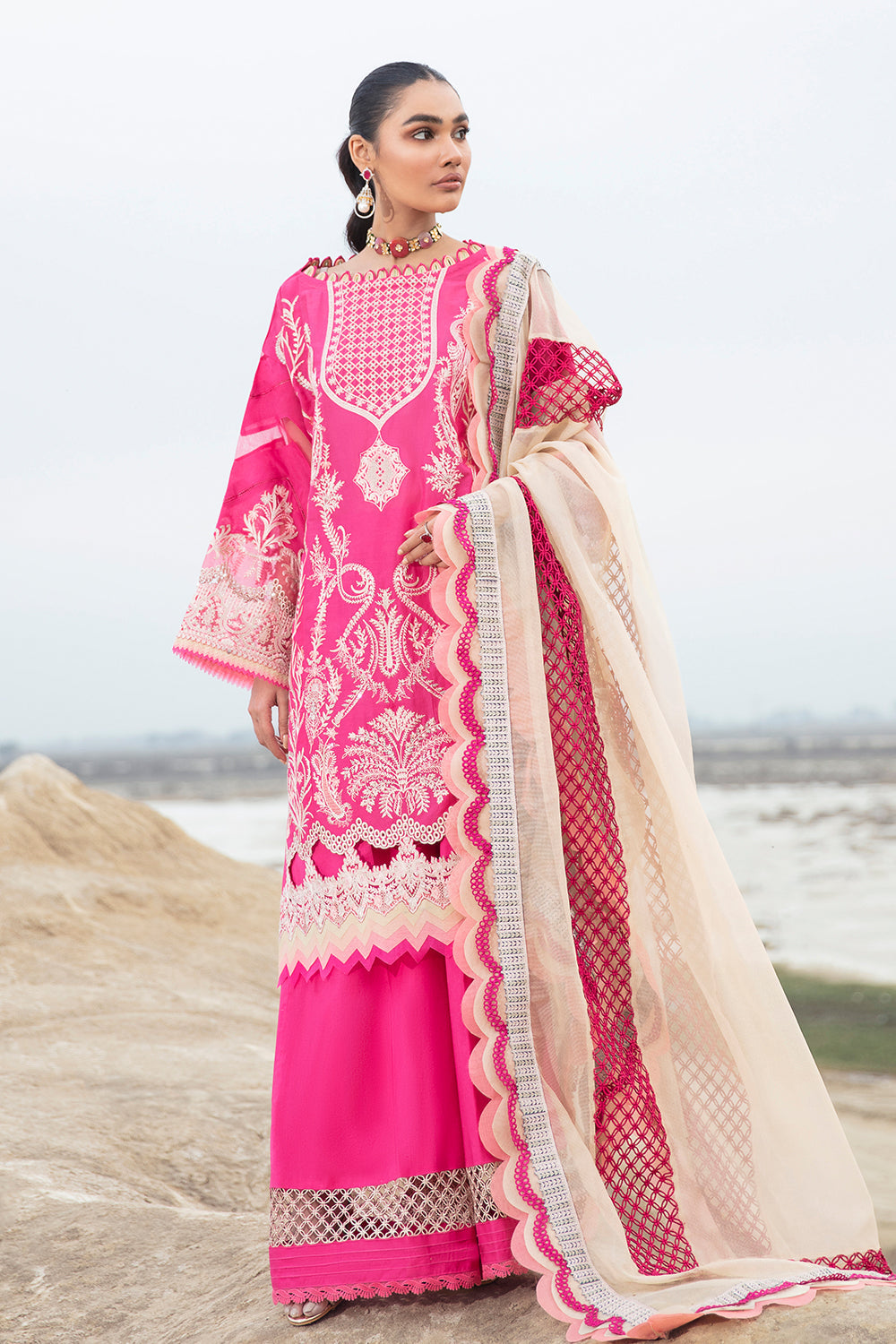 Faixa Faisal By Ittehad Luxury Lawn'22 LL#09 KOMAL