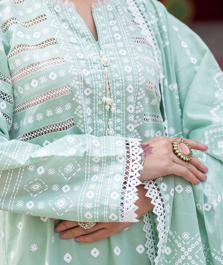 Gul Ahmed Summer Lawn'25 CL #52172A