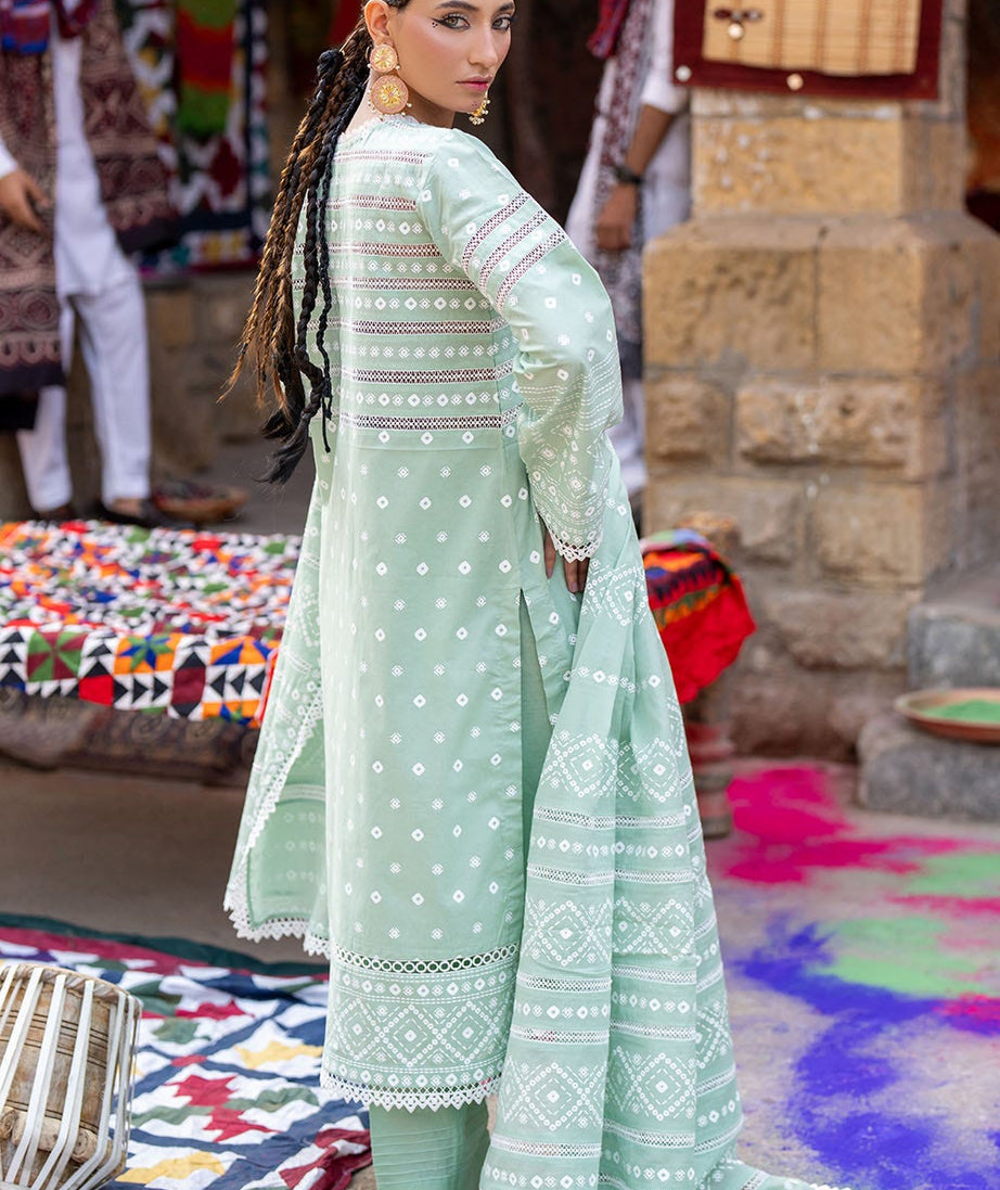 Gul Ahmed Summer Lawn'25 CL #52172A