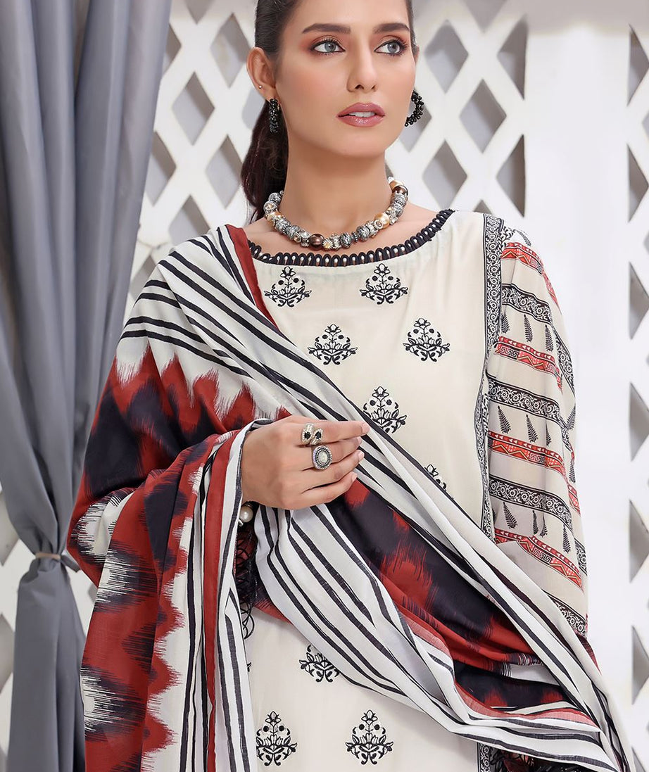 Khas Dilara Emb Lawn`23 KC#1435