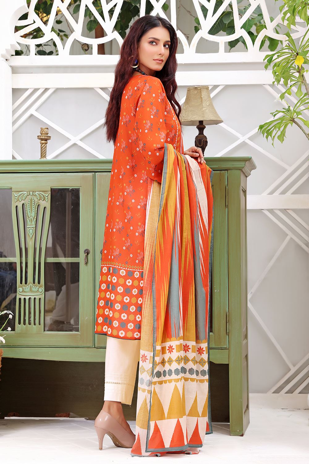 Khas Dilara Emb Lawn`23 KC#1436