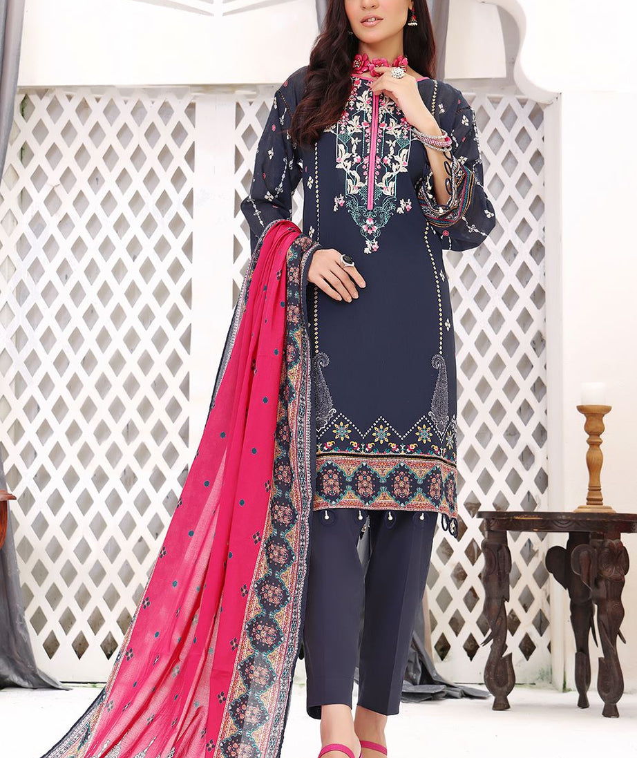 Khas Dilara Emb Lawn`23 KC#1439