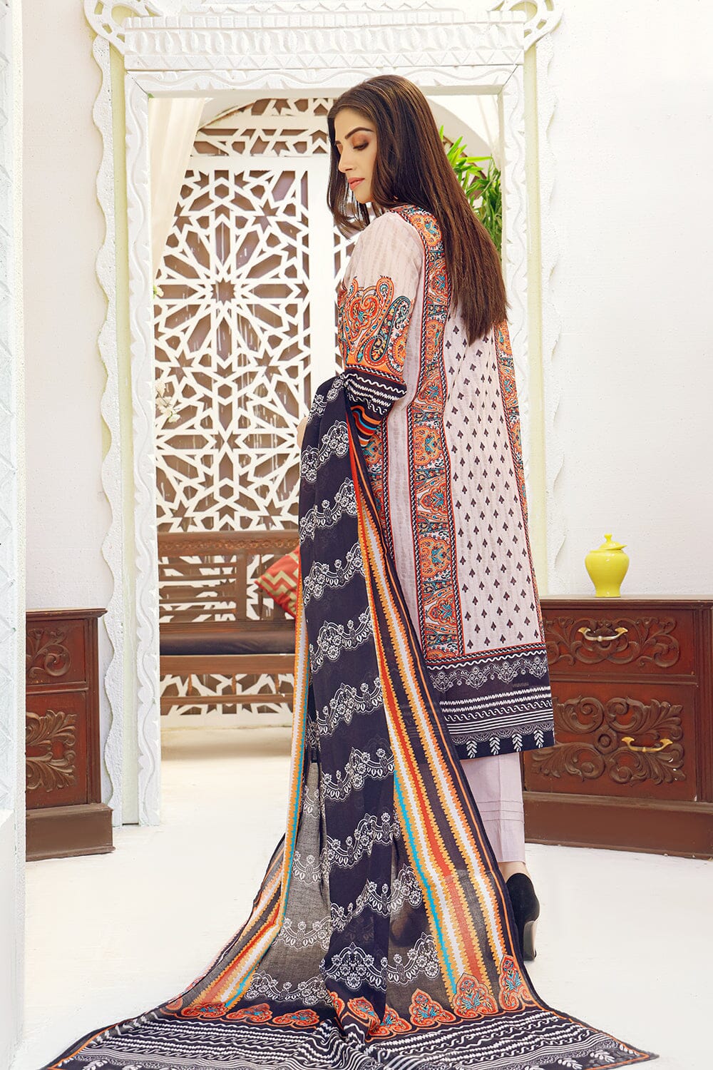 Khas Parishay Print Lawn`23 KLA#1658