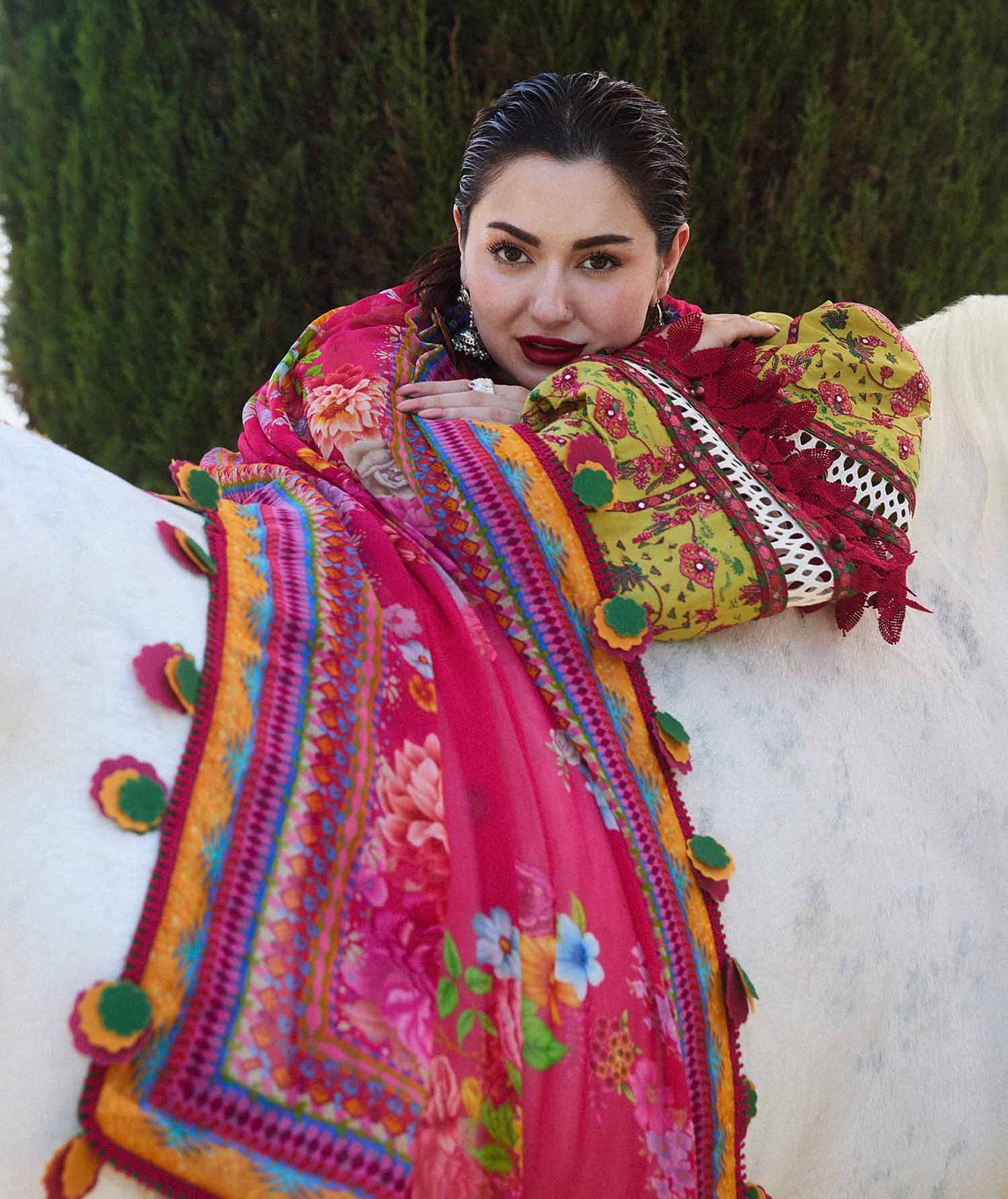 Hussain Rehar S/S Lawn`24 (Zest)