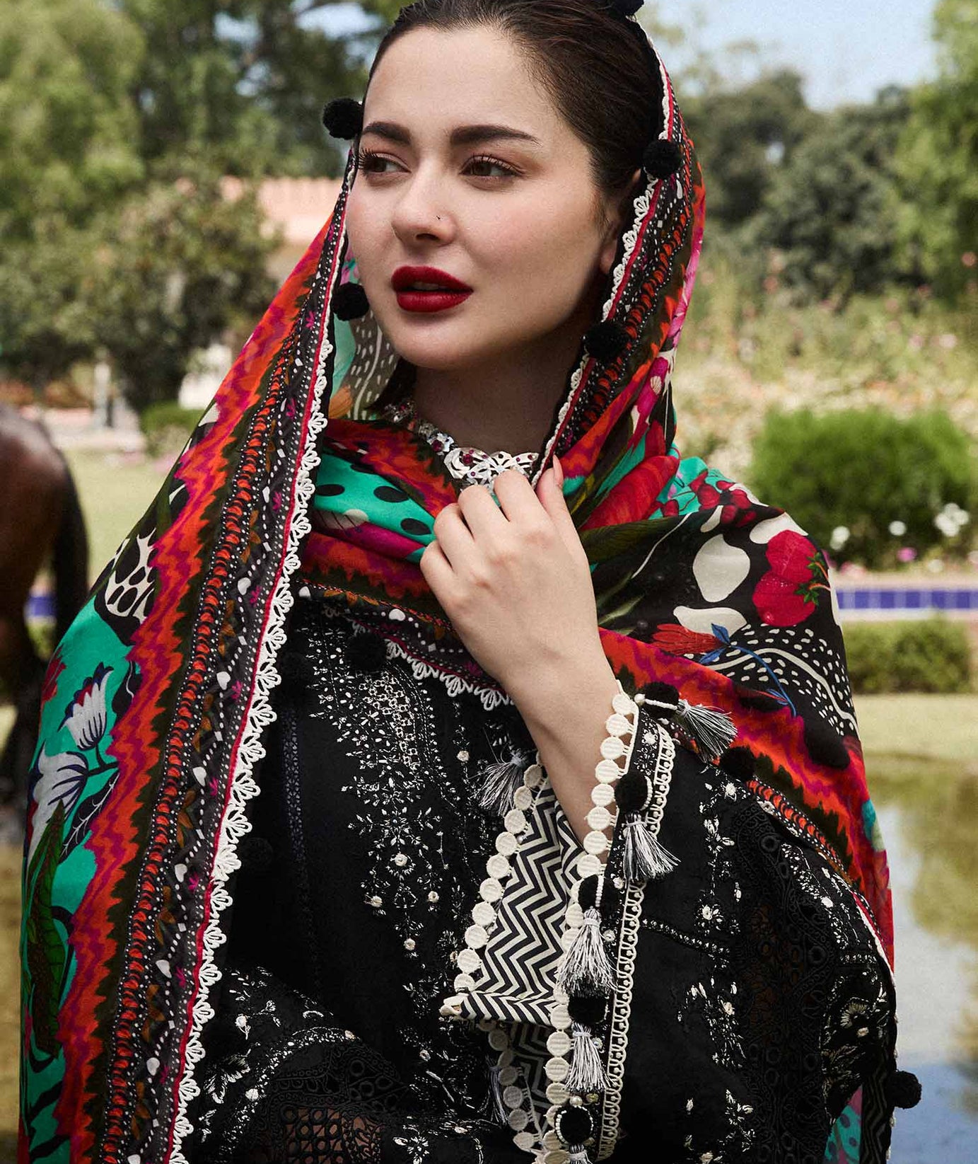 Hussain Rehar S/S Lawn`24 (Rave)