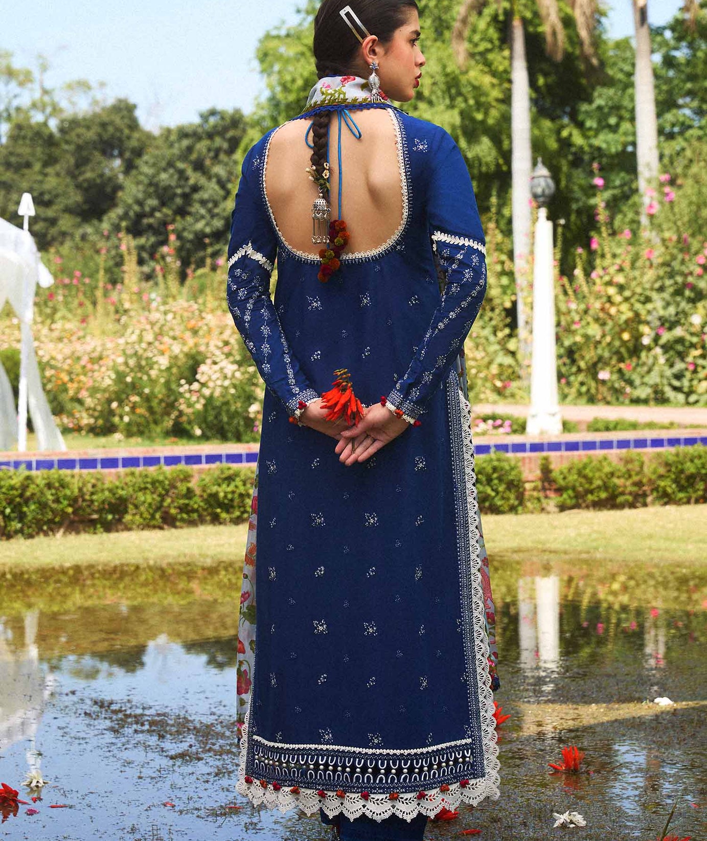 Hussain Rehar S/S Lawn`24 (Cyan)