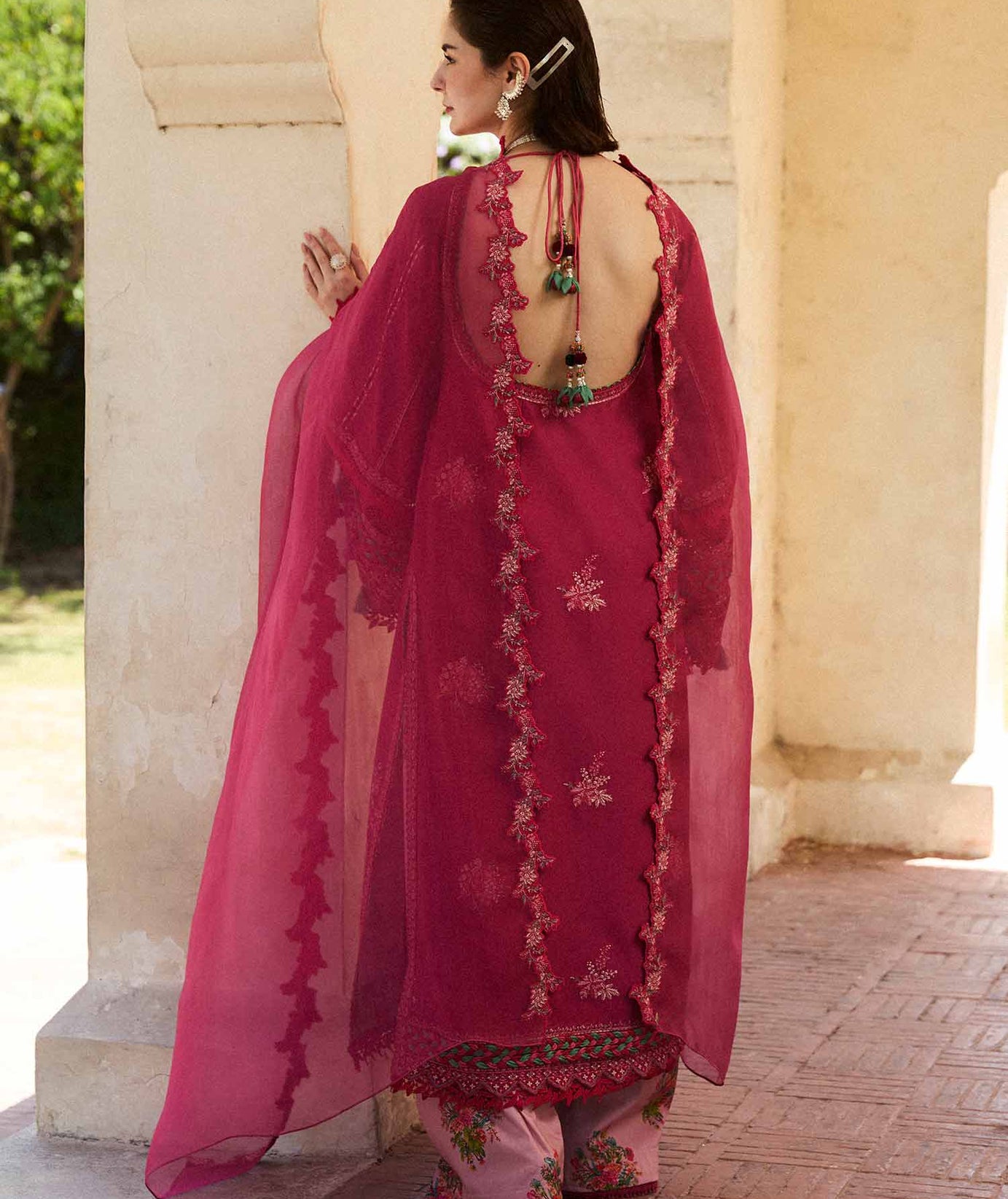 Hussain Rehar S/S Lawn`24 (Bliss)