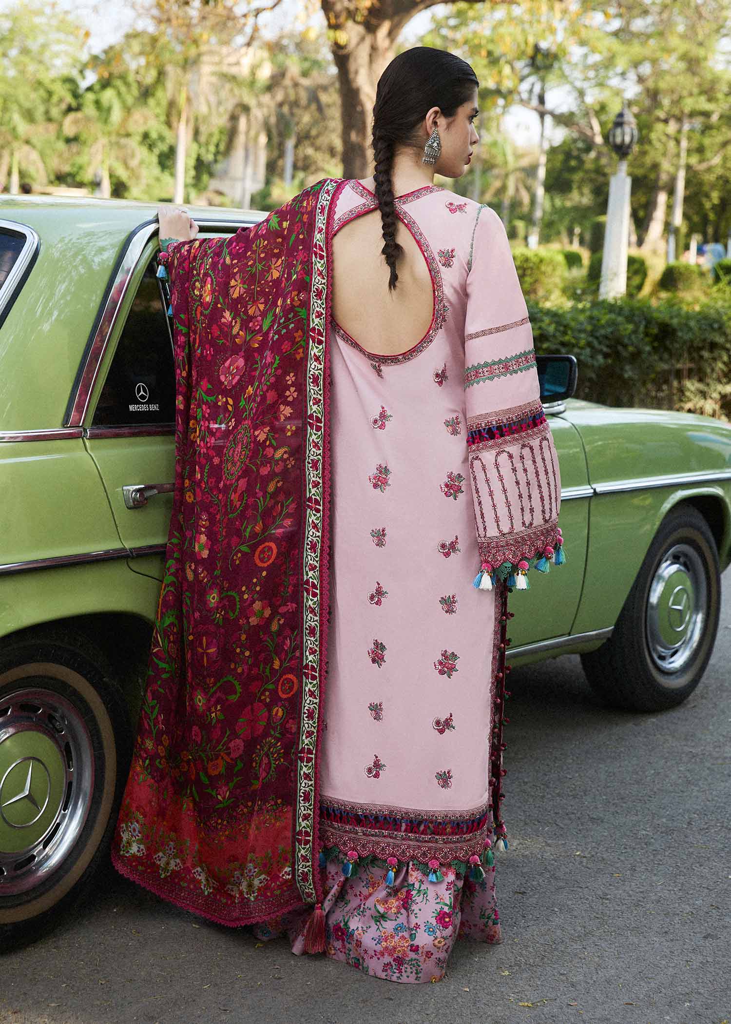 Hussain Rehar S/S Lawn`24 (Sakura) D#491