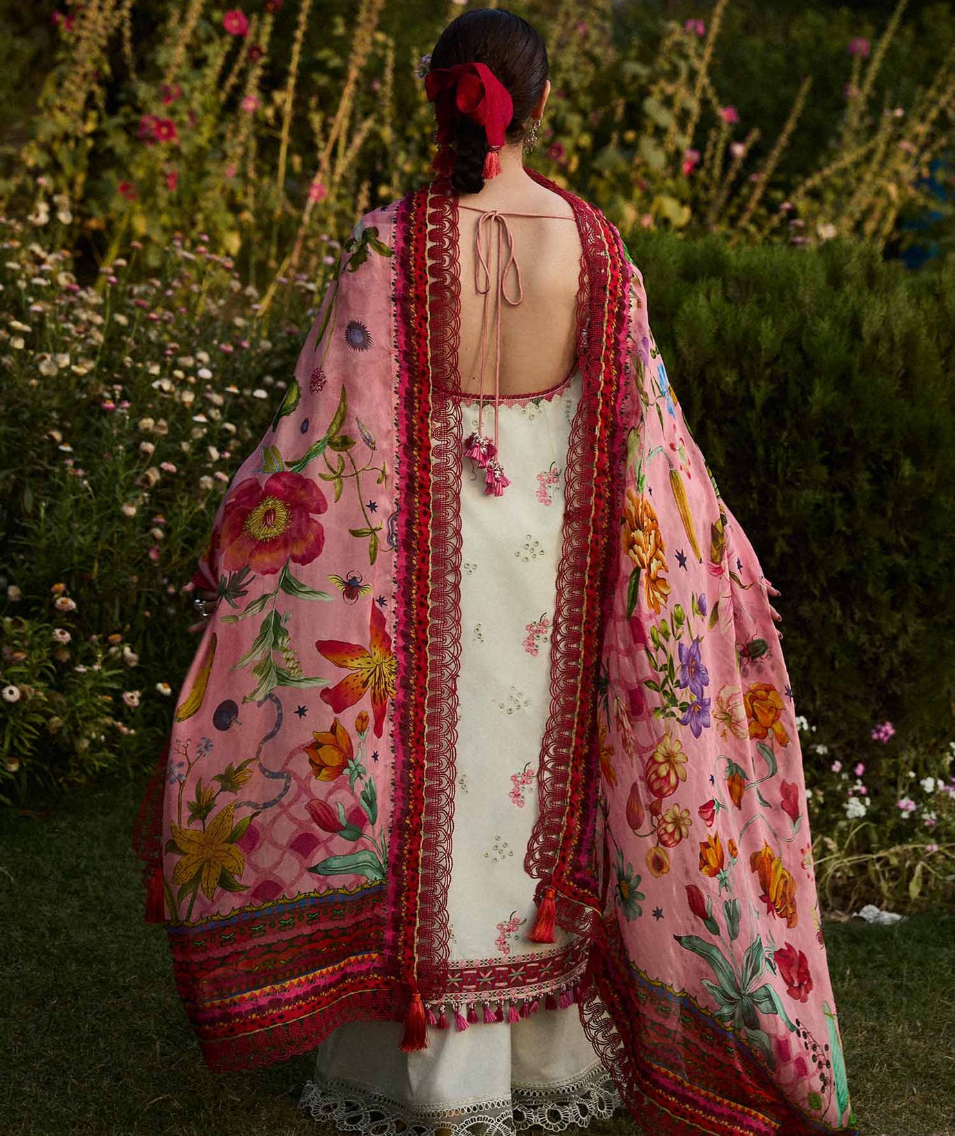 Hussain Rehar S/S Lawn`24 (Fawn)
